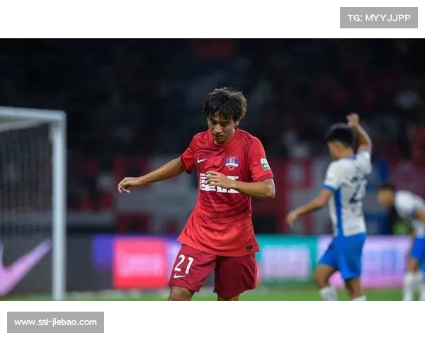 中国球员魏祥鑫参加欧塞尔预备队训练