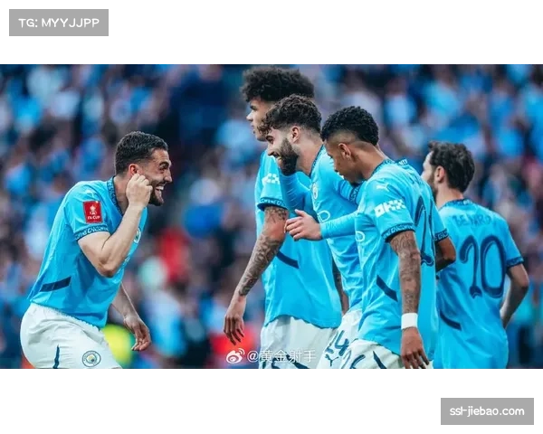 政策动态：英超股东会议通过新规，下赛季将试行裁判赛后媒体解释环节